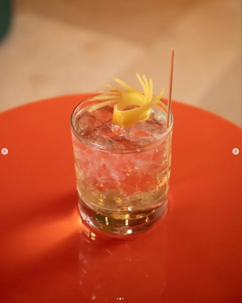 Paloma cocktail with a citrus twist