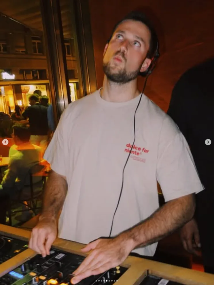 DJ at Le Café